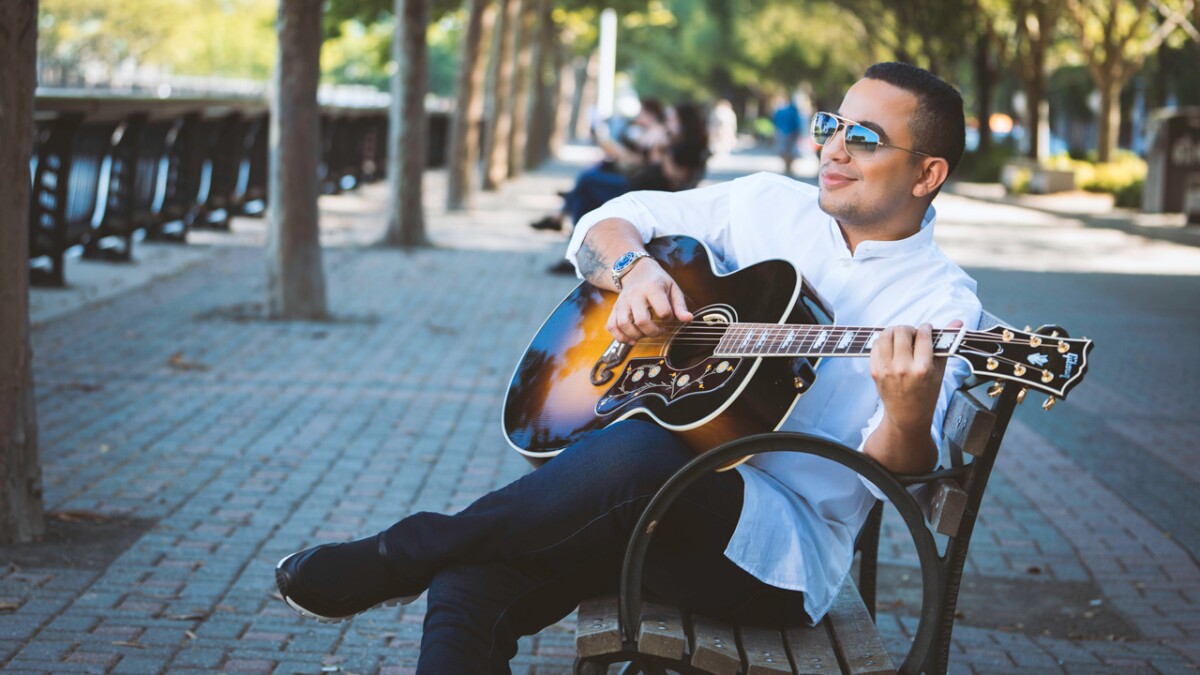 felipe pel ez estrena ponle actitud un disco aut ntico felipe pel ez estrena ponle actitud un disco aut ntico