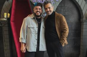 El creador de contenido Aldo Miranda al lado del reconocido actor Eugenio Derbez