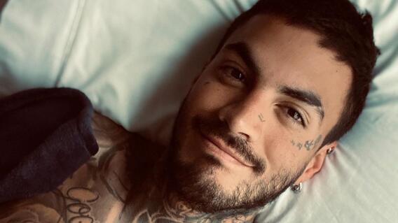 Mateo Carvajal responde a las críticas por el filtro de tatuajes que le puso a su hijo. Mateo Carvajal responde a las críticas por el filtro de tatuajes que le puso a su hijo.