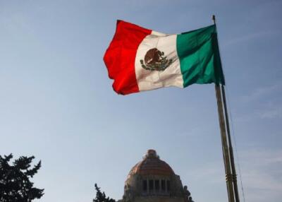 310027_BLU Radio. Bandera de México / Foto: AFP.