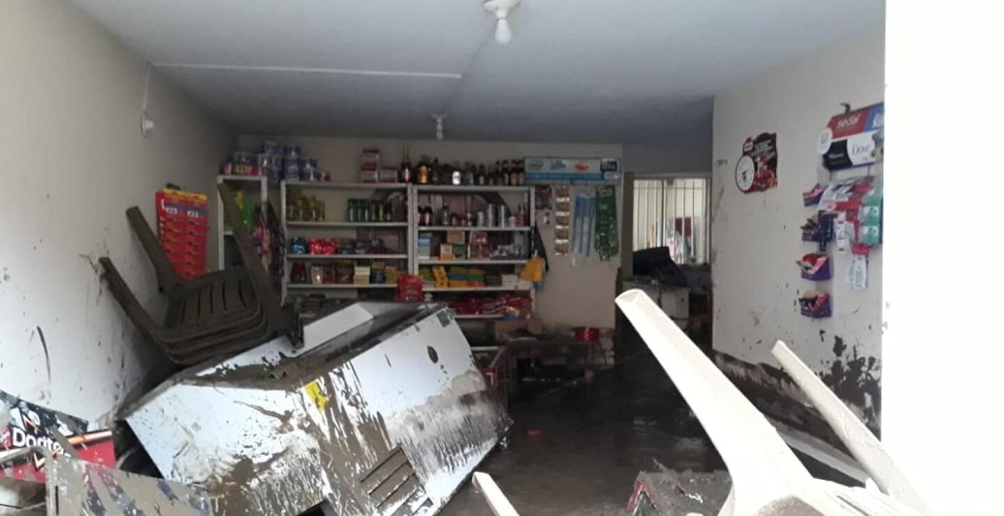 312053_BLU Radio. Avalancha en San Gil / Foto: Blu Radio.