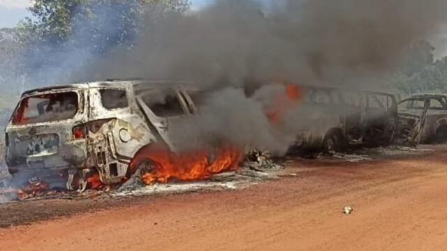 Ataque a carros de la UNP en los Llanos del Yarí, en Caquetá Ataque a carros de la UNP en los Llanos del Yarí, en Caquetá