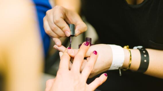 5327_La Kalle Mujer fue al manicurista y le detectaron un melanoma - Foto - Pixabay 5327_La Kalle Mujer fue al manicurista y le detectaron un melanoma - Foto - Pixabay