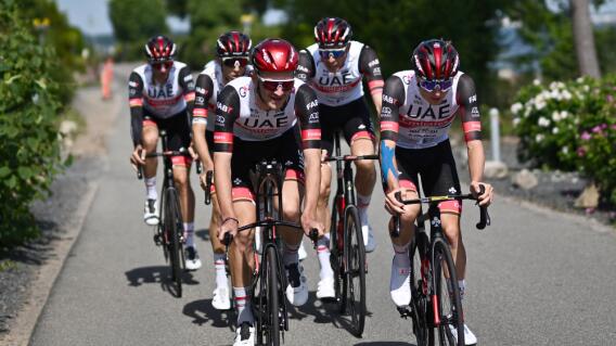 Entrenamiento del UAE Team Emirates para el Tour de Francia Entrenamiento del UAE Team Emirates para el Tour de Francia