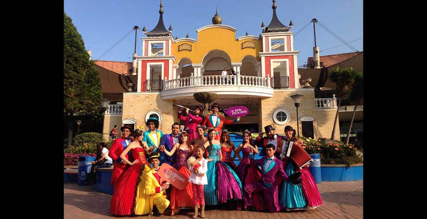 134902_quinceaneros.jpg 134902_quinceaneros.jpg