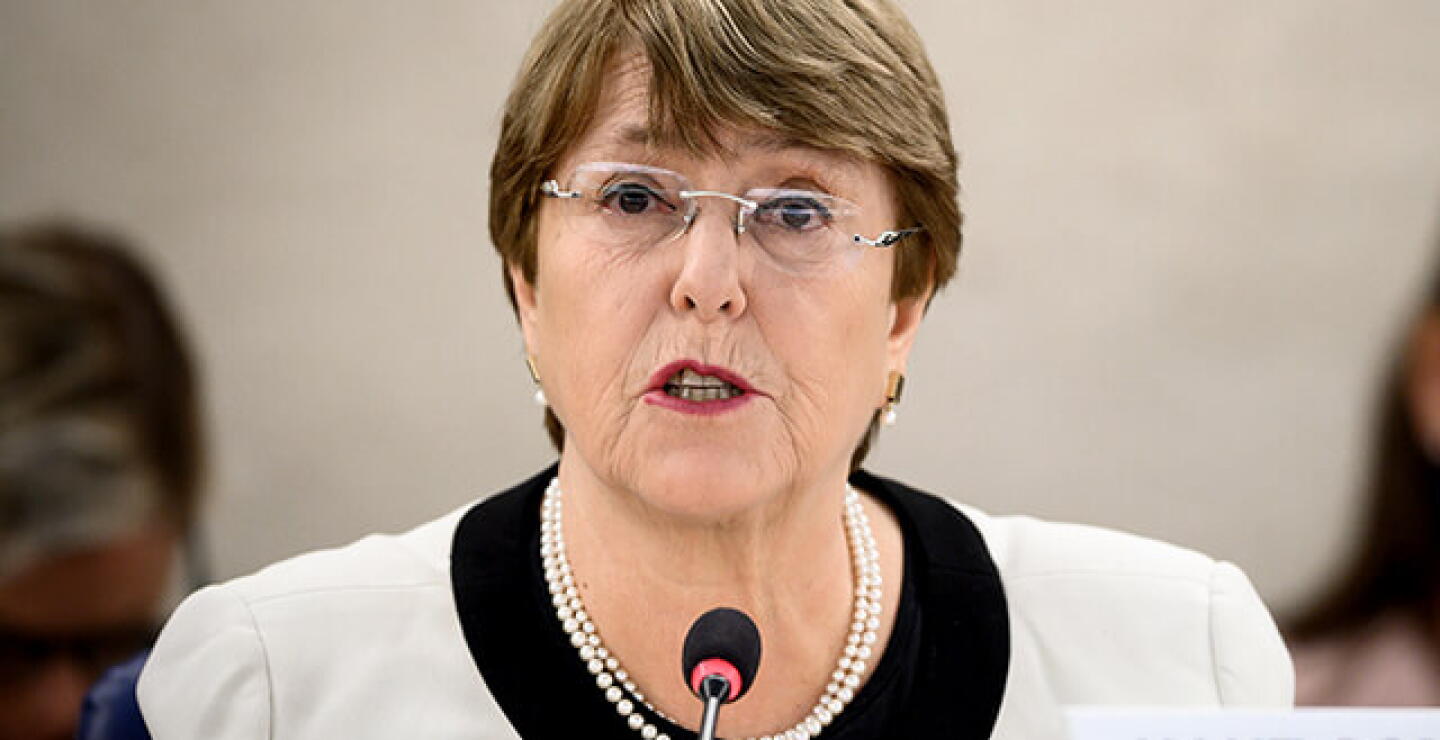 bachelet-06m.jpg