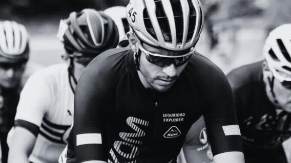 Jonathan Paredes, ciclista profesional que falleció tras accidente Jonathan Paredes, ciclista profesional que falleció tras accidente