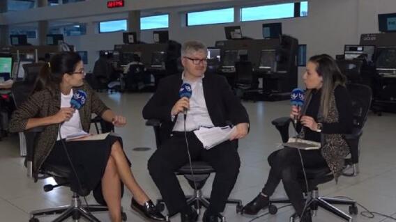 356180_BLU Radio. Mesa BLU / Foto: BLU Radio