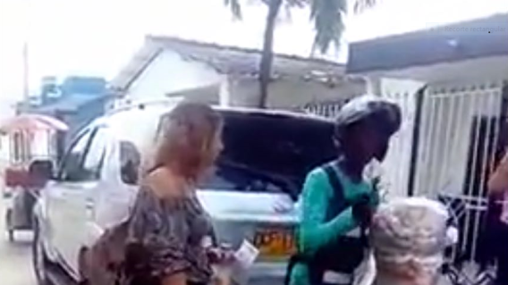 307210_Blu Radio / Supuesta entrega de paquetes en Galapa. Foto:Procuraduria