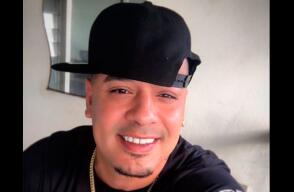 @AlbertoStyleeOficial en Facebook.