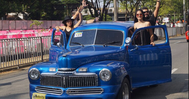 27-autos-antiguos-feria-de-cali-2015.jpg