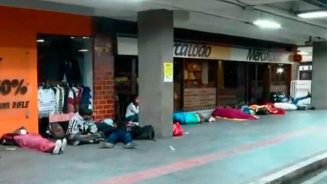 El drama de los varados en la terminal de transporte de Medellín en la cuarentena del COVID-19