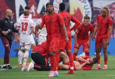 Bayern Múnich postergó el título en la Bundesliga. Bayern Múnich postergó el título en la Bundesliga.