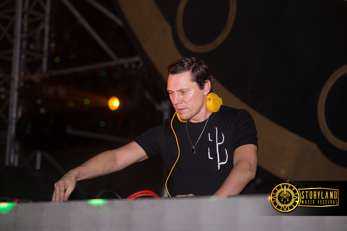 633532_tiesto_2017.png