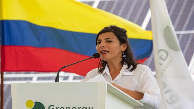 "Es frustrante porque se rompen las confianzas": Irene Vélez habló tras críticas de Belizza Ruiz "Es frustrante porque se rompen las confianzas": Irene Vélez habló tras críticas de Belizza Ruiz