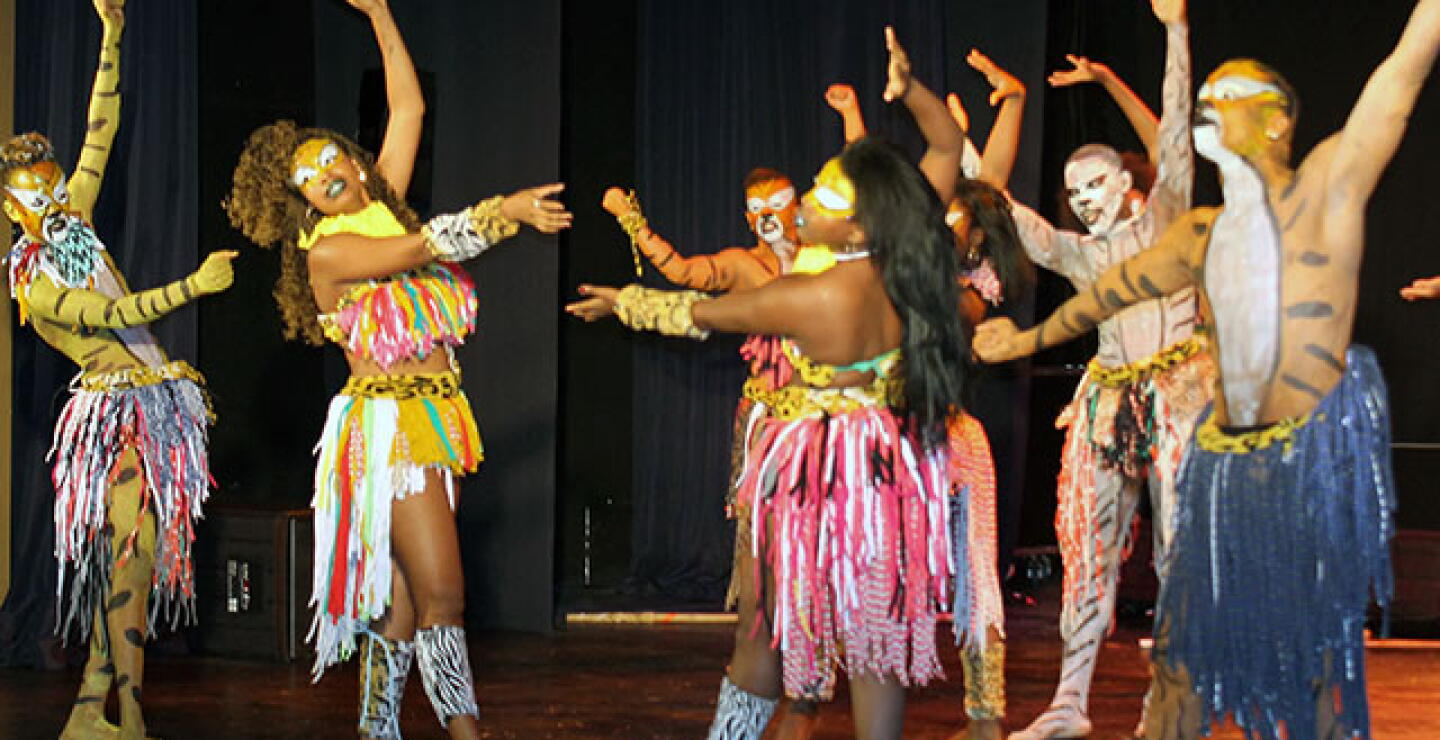 grupos-danzas-bienal.jpg