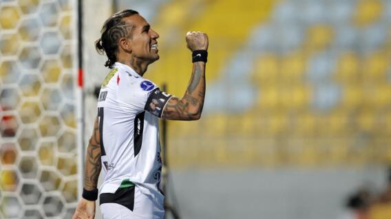 Dayro Moreno festejó con Once Caldas en la Copa Sudamericana frente a Unión Española. 