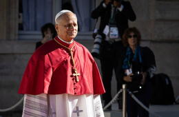 El papa León XIV alerta en París sobre la IA y reúne a miles de fieles en su histórica visita