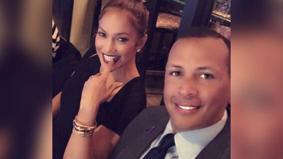 6489_La Kalle - La Kalle - ¡Pegada como un CHICLE! Así demuestra Jennifer López el amor por su NOVIO - Foto: Instagram 6489_La Kalle - La Kalle - ¡Pegada como un CHICLE! Así demuestra Jennifer López el amor por su NOVIO - Foto: Instagram