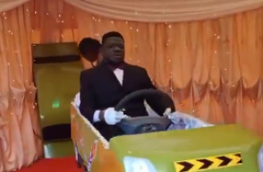 Inusual funeral de taxista