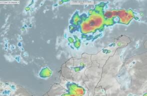 Onda tropical que avanza por el Caribe tocó tierra colombiana