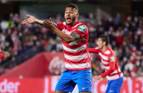 Luis-Suárez.jpg Luis-Suárez.jpg