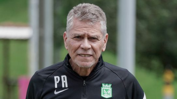 Paulo Autuori, entrenador de Atlético Nacional. Paulo Autuori, entrenador de Atlético Nacional.