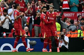 Luis Díaz, futbolista colombiano  Luis Díaz, futbolista colombiano
