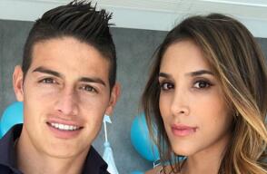 241196_James Rodríguez, emocionado con el regalo que le dio Daniela Ospina 241196_James Rodríguez, emocionado con el regalo que le dio Daniela Ospina