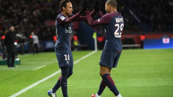 291969_neymar_mbappe_psg_110418_afp_e.jpg 291969_neymar_mbappe_psg_110418_afp_e.jpg