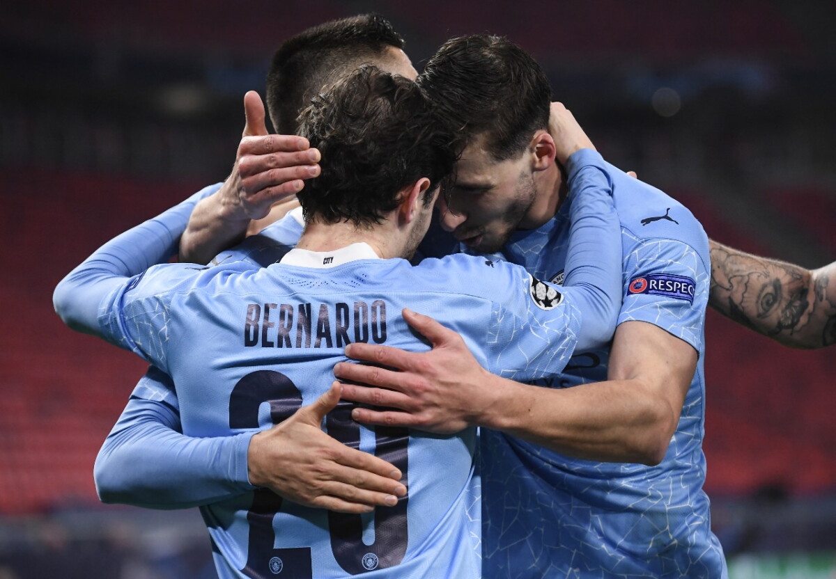 Otra víctima más del cambio de localía: Manchester City venció 0-2 al Borussia Monchengladbach