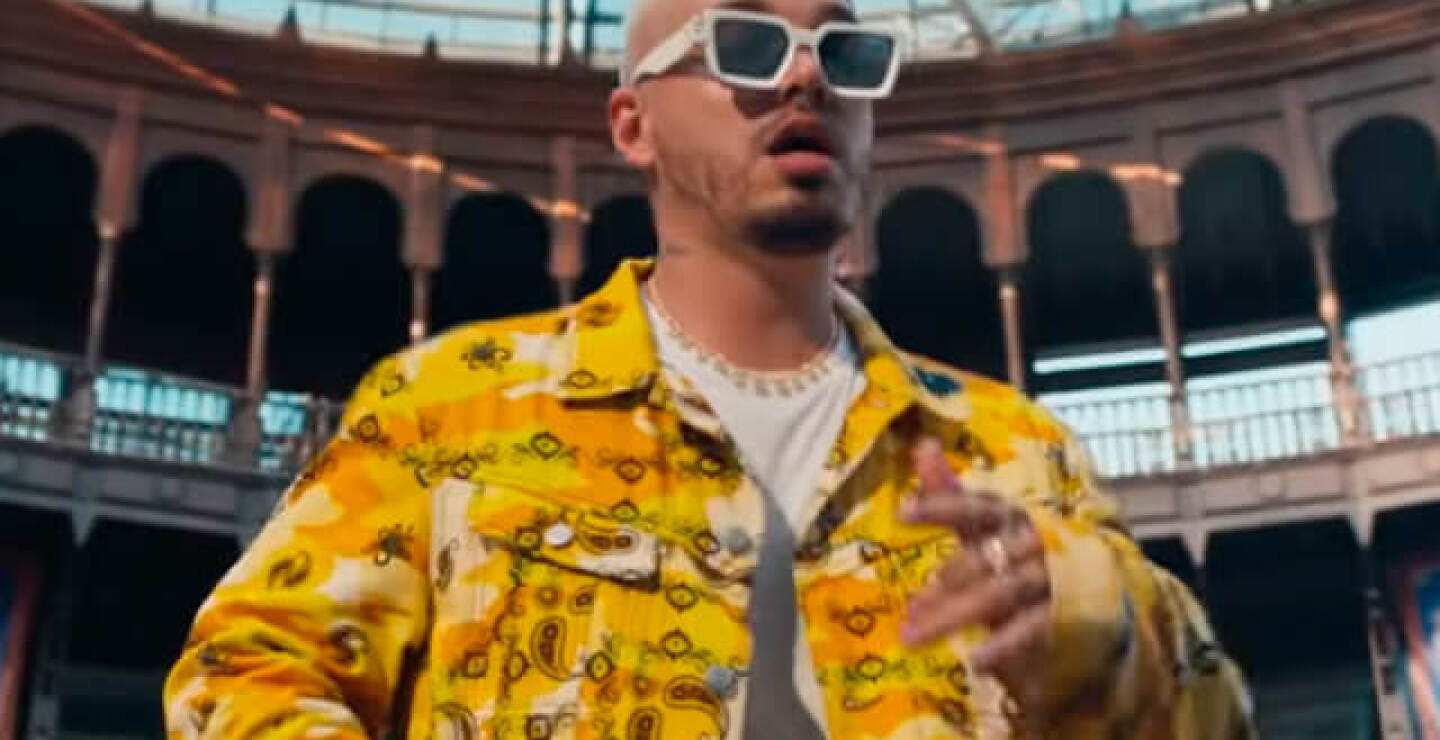 j-balvin_16.jpg
