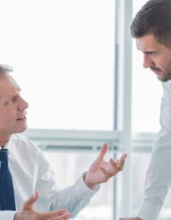 Trabajadores pueden defenderse si llegan tarde