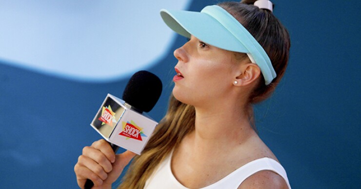 381609_140512_makingoffnicolereigner_cd_060.jpg