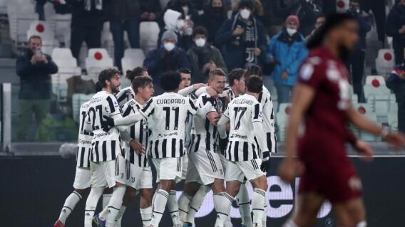 Juan Guillermo Cuadrado, en Juventus vs. Torino, en la Serie A Juan Guillermo Cuadrado, en Juventus vs. Torino, en la Serie A