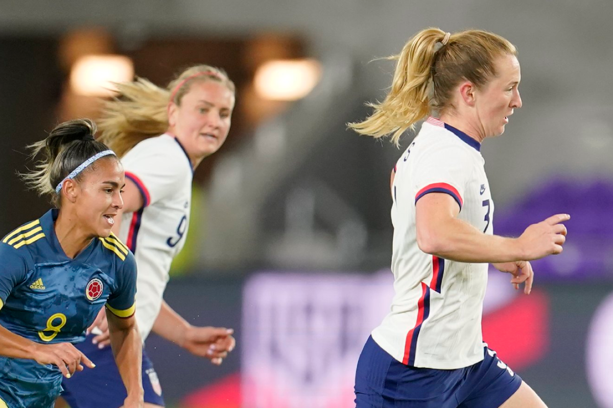 Partido entre la Selección Colombia Femenina de Mayores y Estados Unidos. Estados Unidos Femenino Oficial.png