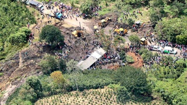 Derrumbe en Andes, Antioquia: murieron dos niñas y un niño 