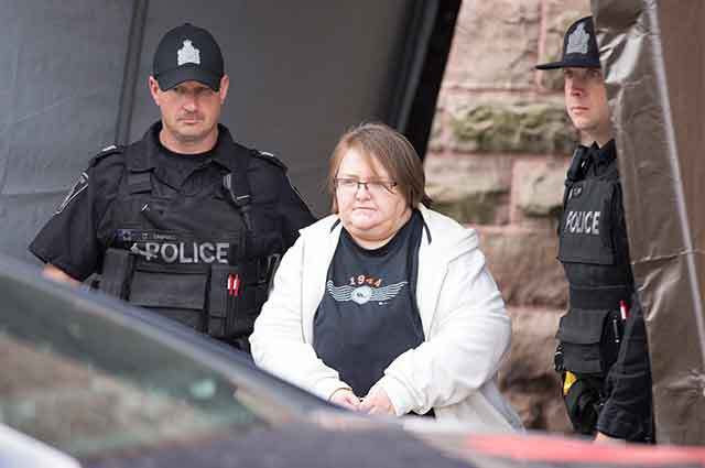 elizabeth-wettlaufer.jpg