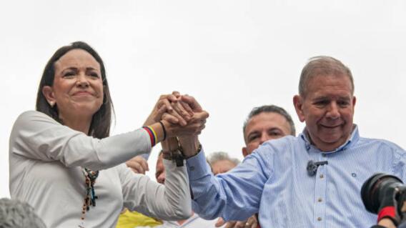 Edmundo y Maria Corina Edmundo y Maria Corina
