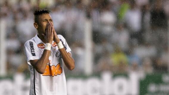 Neymar, exjugador de Santos Neymar, exjugador de Santos