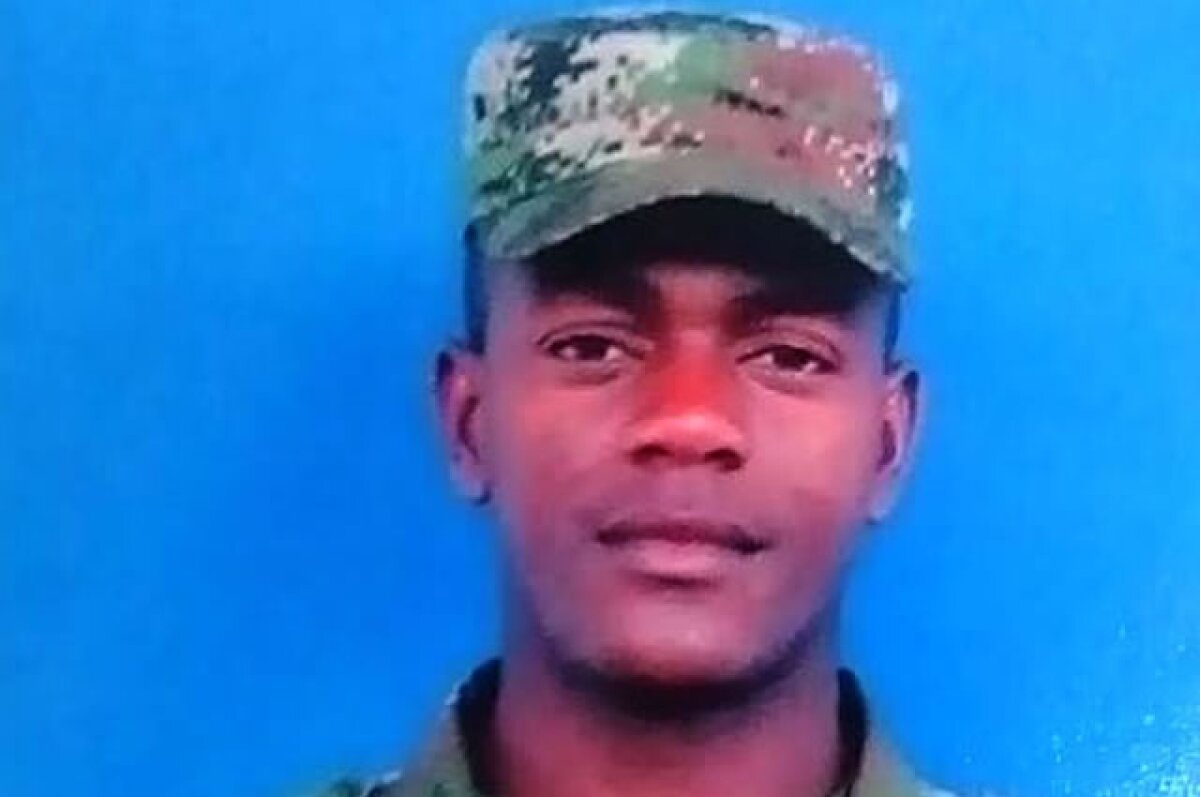 040915_soldado_asesinado.jpg