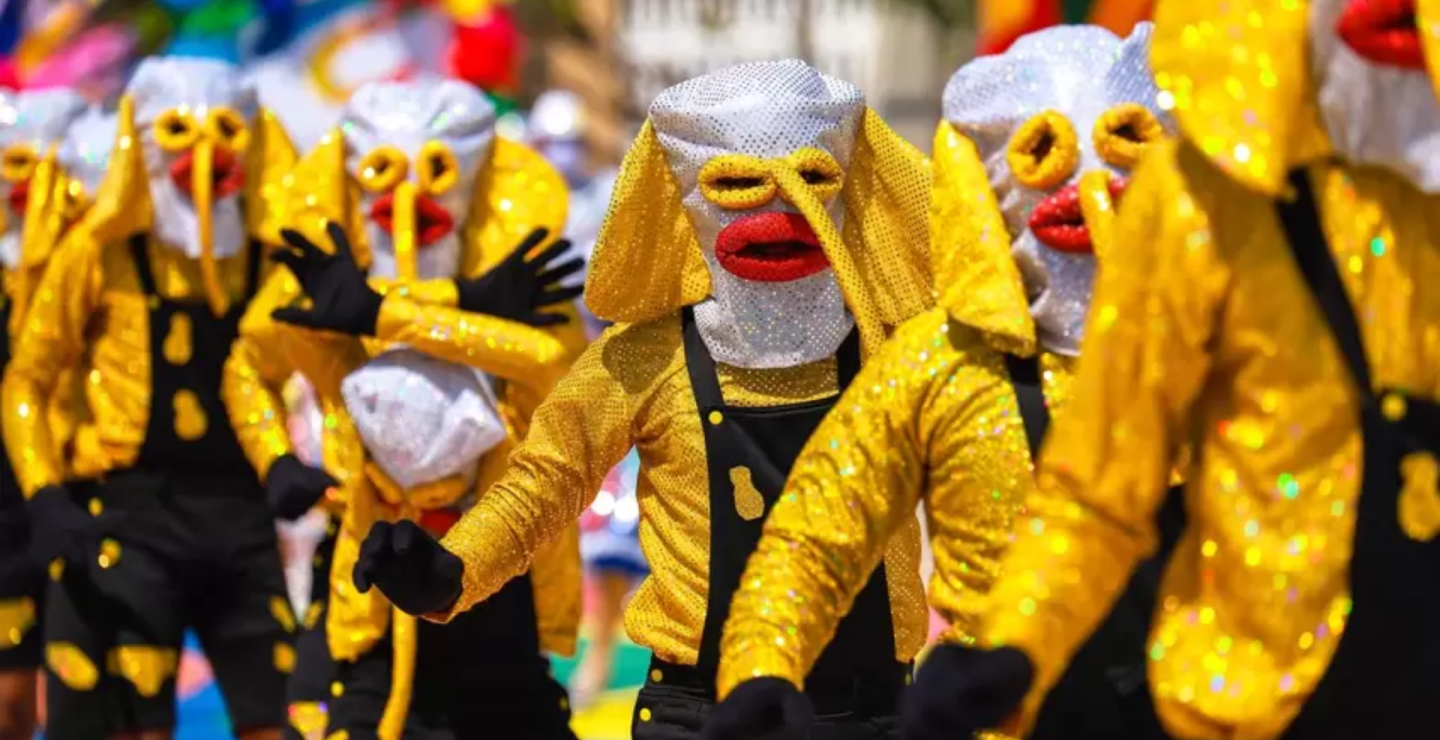 Carnaval de Barranquilla tiene rituales y símbolos que transmiten valores, mitos y tradiciones que han resistido el paso del tiempo, conectando a las generaciones actuales con sus raíces.