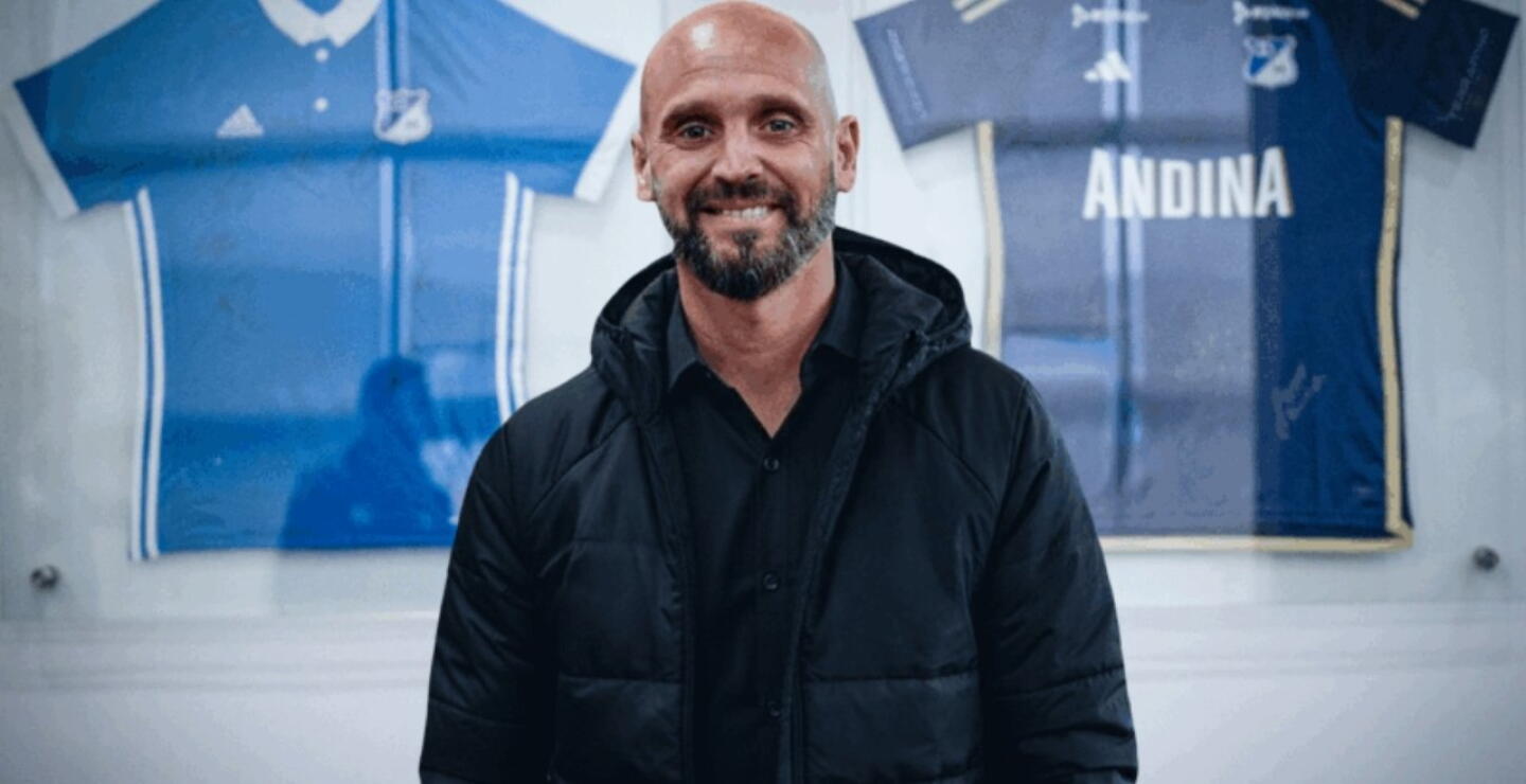  Ariel Michaloutsos 
