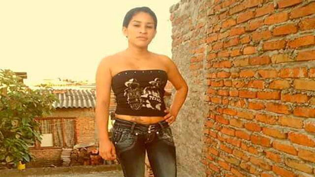 Hombre asesinó a mujer con navaja, al parecer, porque se negó a tener relación sentimental con él
