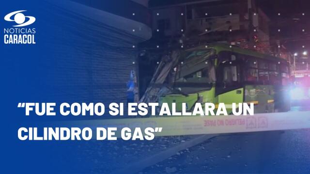 Fuerte accidente de bus en Fontibón deja a medio barrio sin luz Fuerte accidente de bus en Fontibón deja a medio barrio sin luz