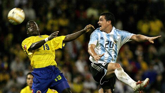 Mauricio Casierra (19), en acción con la Selección Colombia Sub-20 en el Sudamericano del 2005. Mauricio Casierra (19), en acción con la Selección Colombia Sub-20 en el Sudamericano del 2005.
