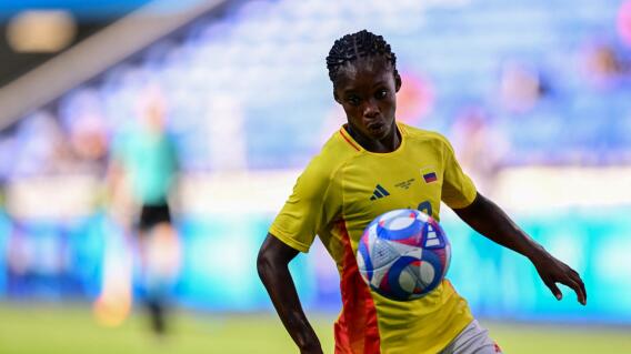 Linda Caicedo salió con problemas físicos contra España, por los Juegos Olímpicos. Linda Caicedo salió con problemas físicos contra España, por los Juegos Olímpicos.
