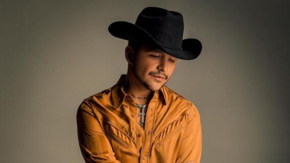 Christian Nodal.jpg Christian Nodal.jpg