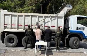 Recuperan en Santander volqueta robada en Medellín.jpg