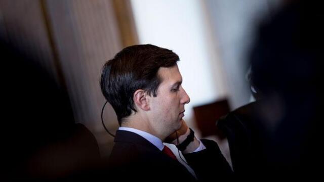 Yerno de Trump acepta que se reunió 4 veces con rusos pero no que se haya aliado con ellos